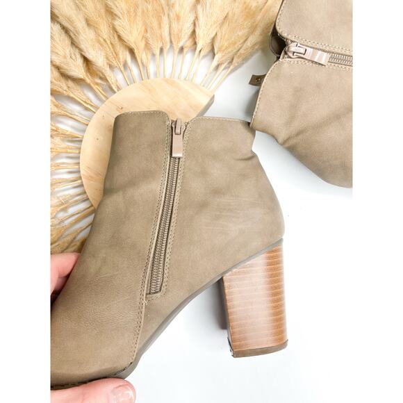 Diba Leather Ankle Boots Size 8.5 Tan Heeled Double Zip Western - Picture 7 of 8